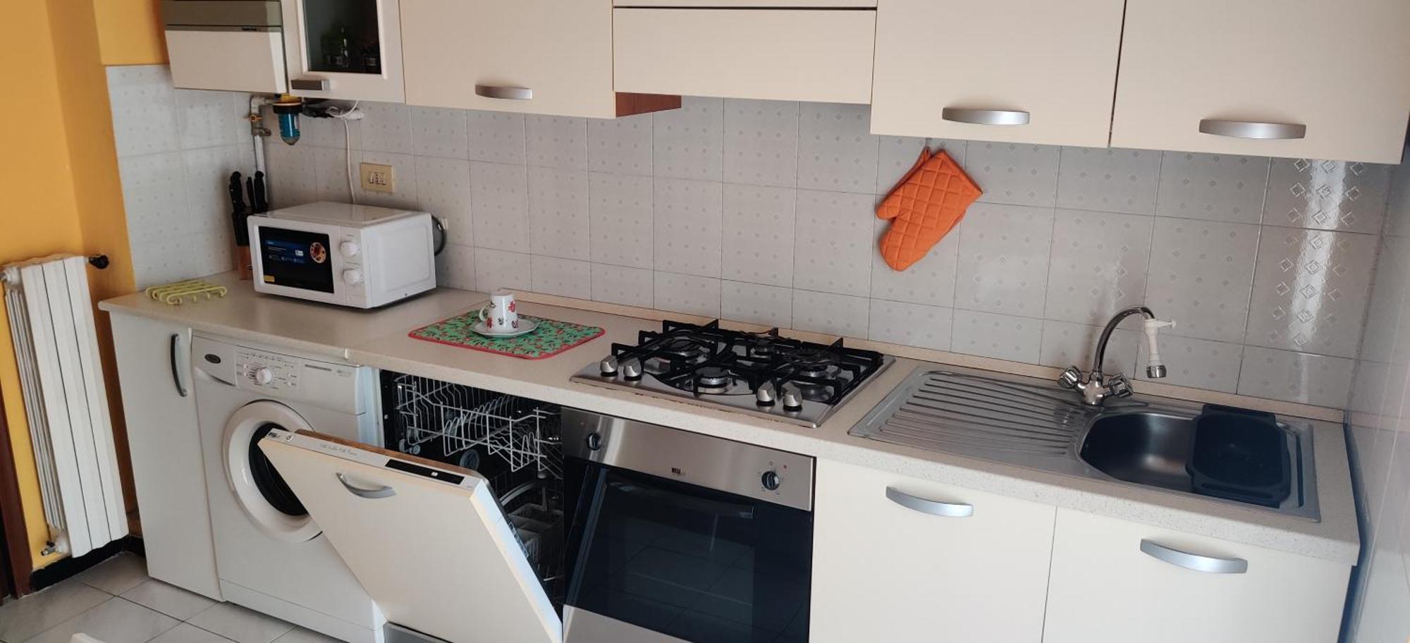 "Casa Sofia" Appartamento Raffalda Zona Clinica Piacenza Exterior foto