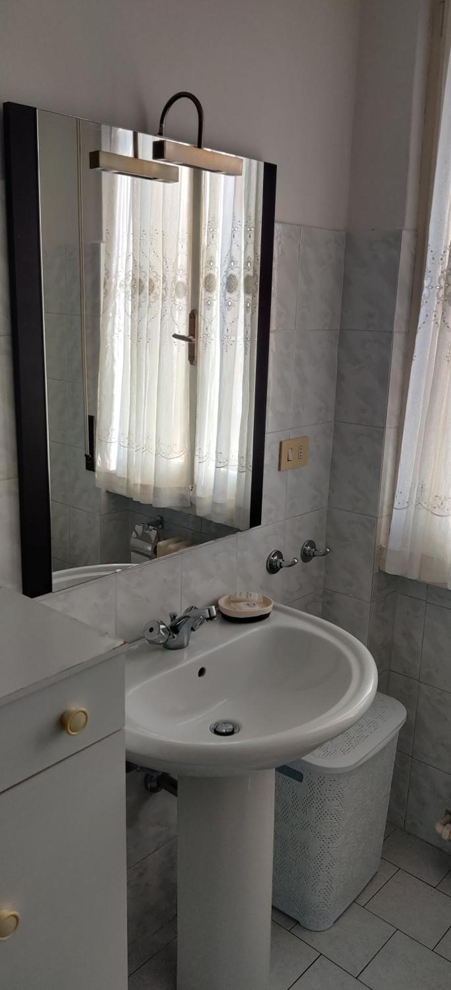 "Casa Sofia" Appartamento Raffalda Zona Clinica Piacenza Exterior foto